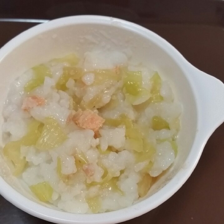 キャベツと玉ねぎと鮭のおかゆ 離乳食9 11ヶ月 レシピ 作り方 By にゃじママ 楽天レシピ キャベツと玉ねぎと鮭のおかゆ 離乳食9 11ヶ月 レシピ 作り方 By にゃじママ 楽天レシピ